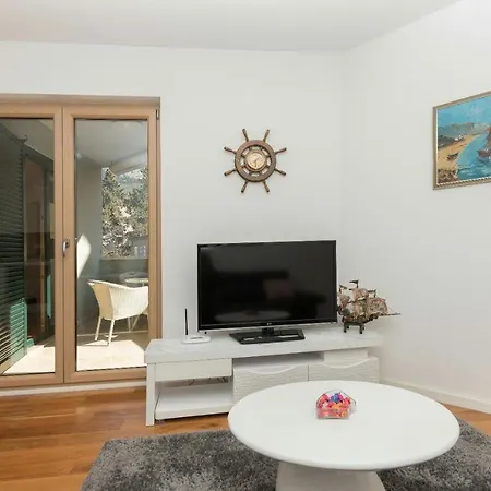 아파트 Apartman Sunce *