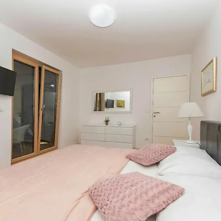 Apartman Sunce 아파트