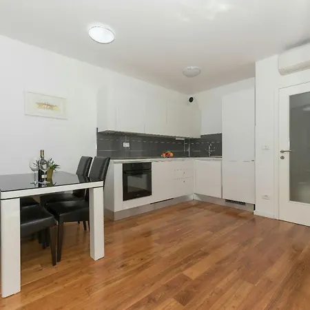 Apartman Sunce 마카르스카